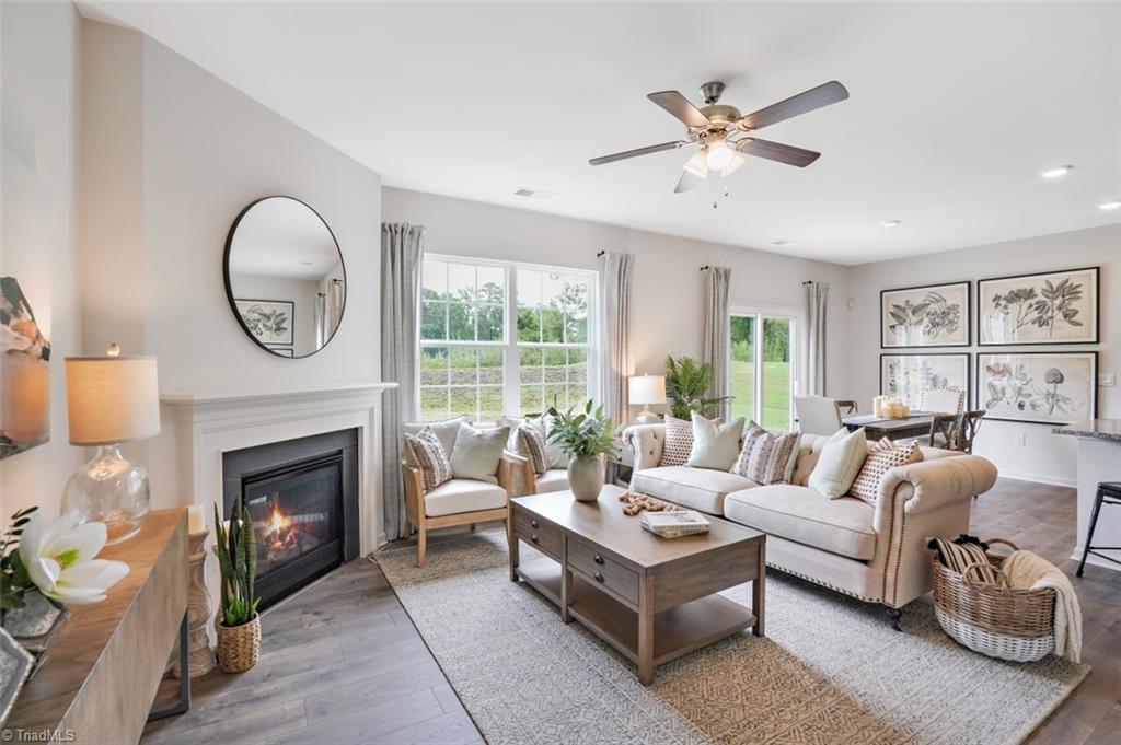 property viewer photo 15