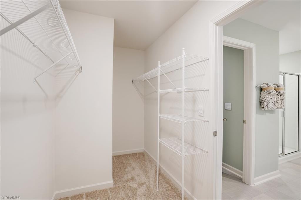 property viewer photo 25