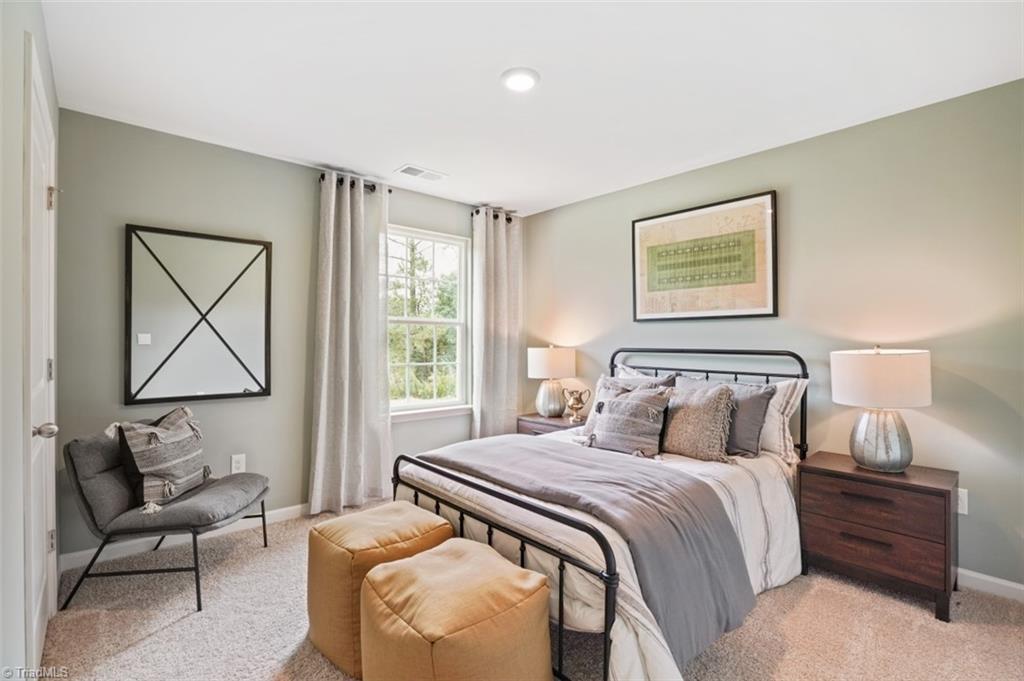 property viewer photo 30