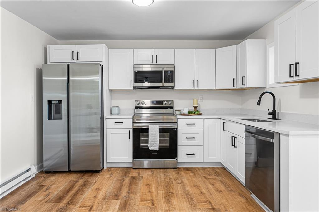 property viewer photo 11