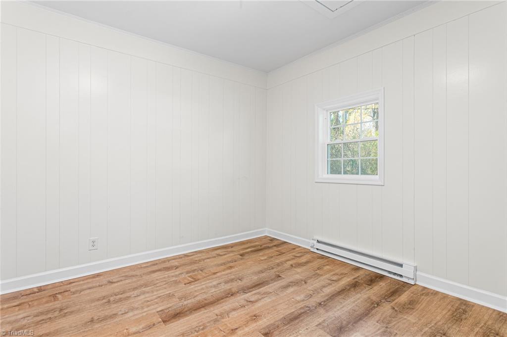 property viewer photo 20