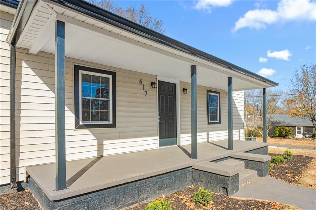 property viewer photo 3