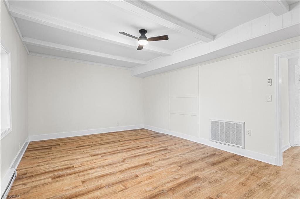 property viewer photo 5