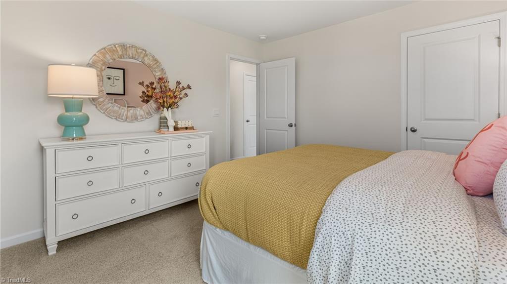 property viewer photo 30