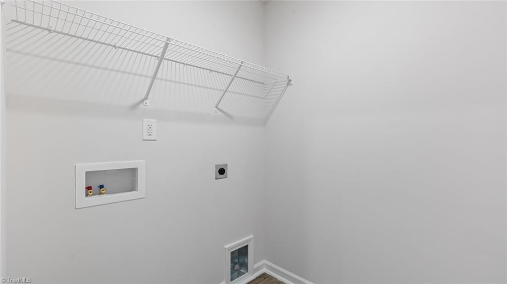 property viewer photo 13