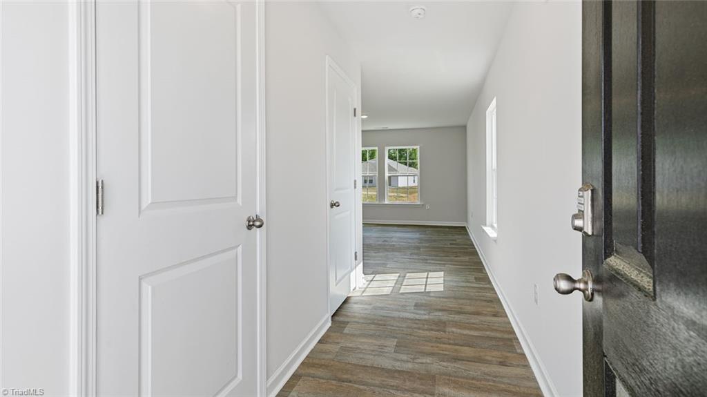 property viewer photo 2