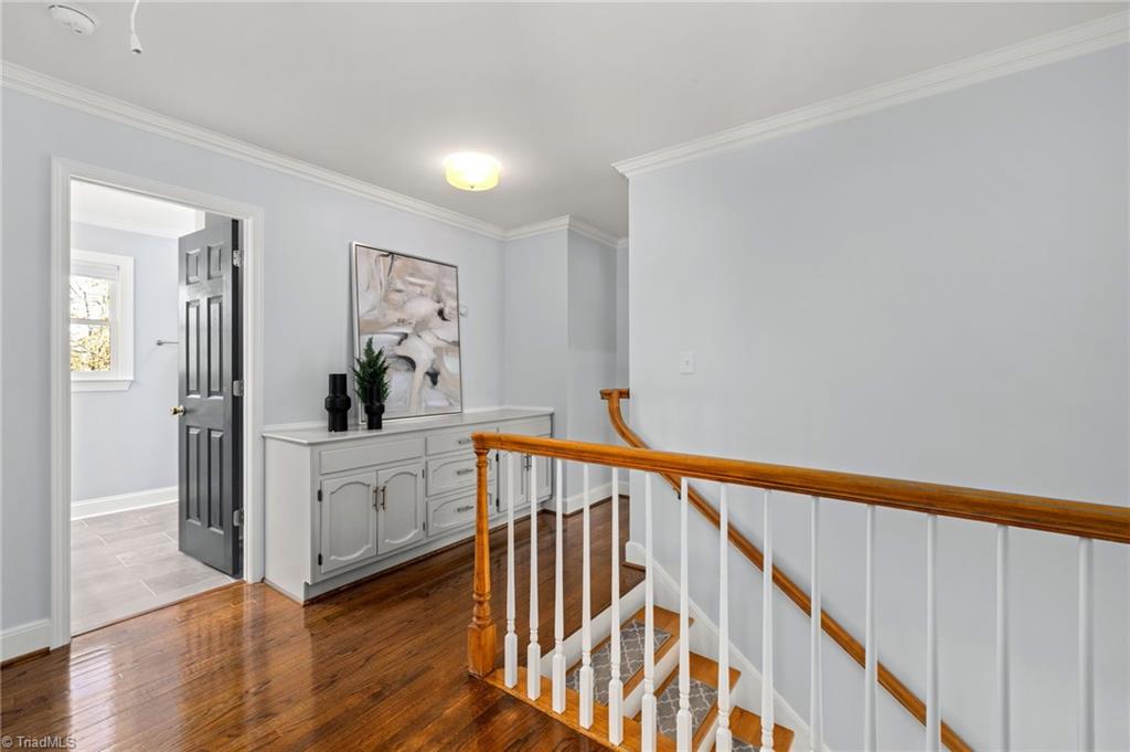 property viewer photo 20