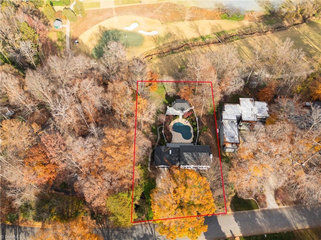 property viewer photo 44