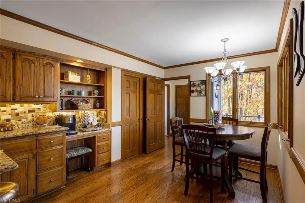 property viewer photo 18
