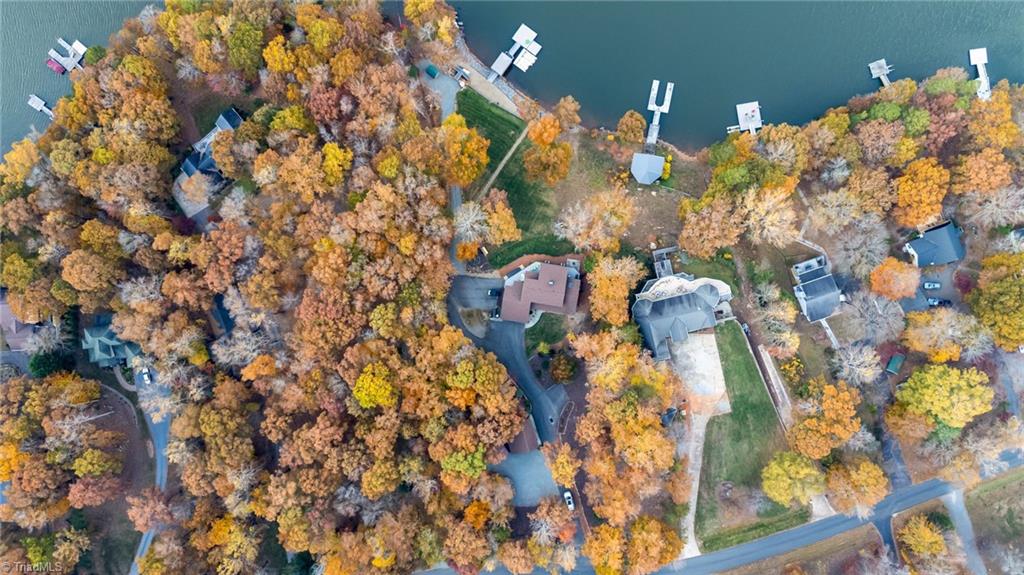 property viewer photo 44