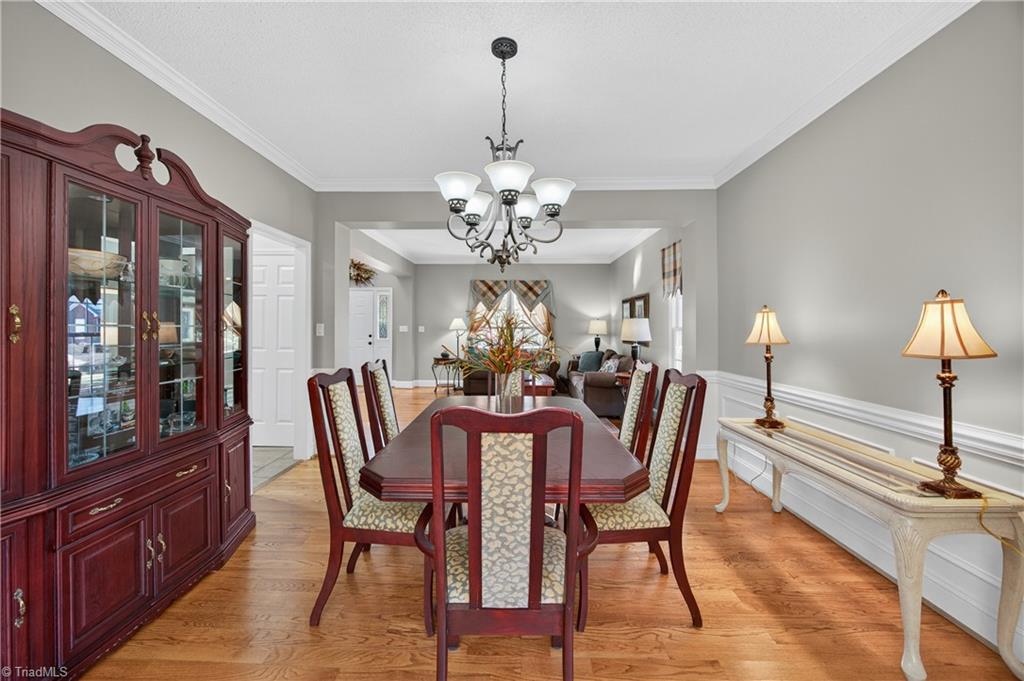property viewer photo 12