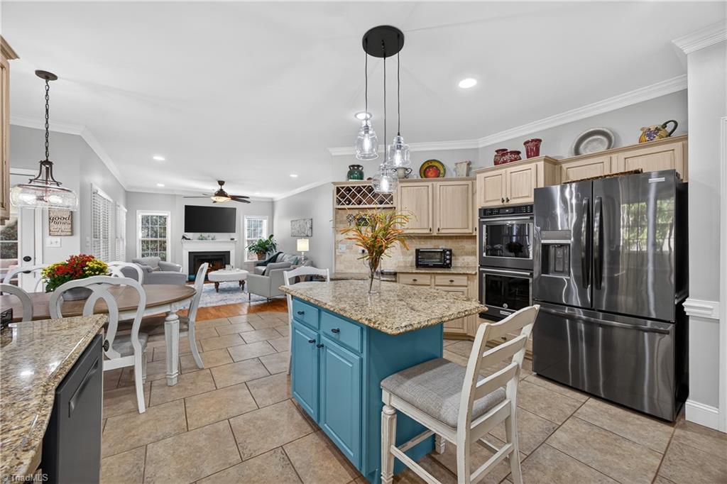 property viewer photo 14
