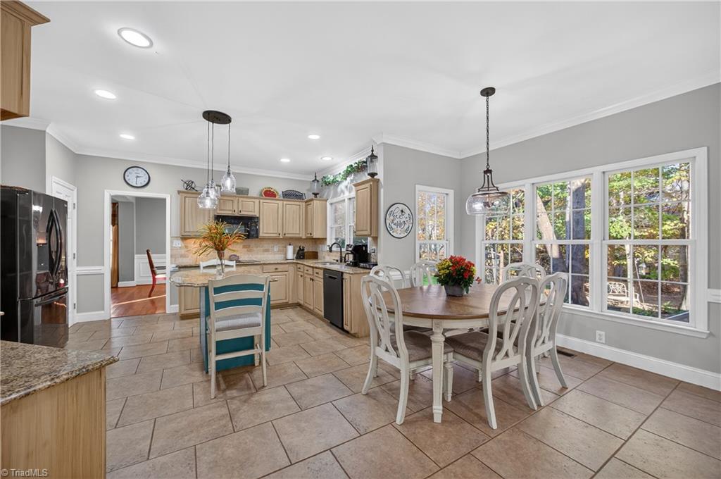 property viewer photo 17