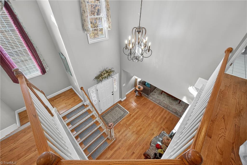 property viewer photo 24