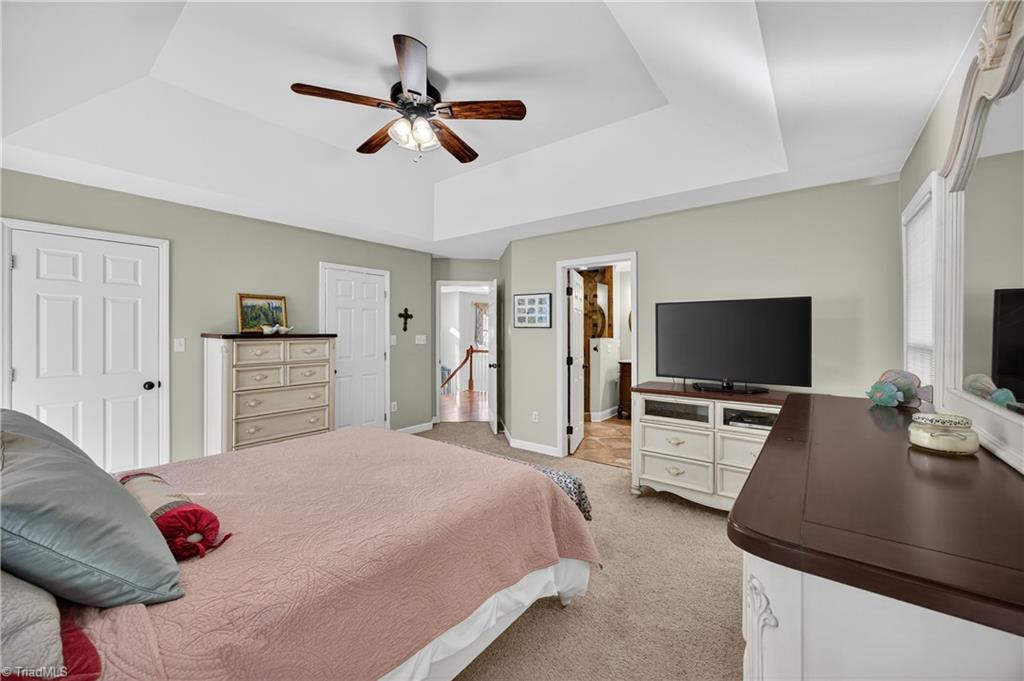 property viewer photo 26