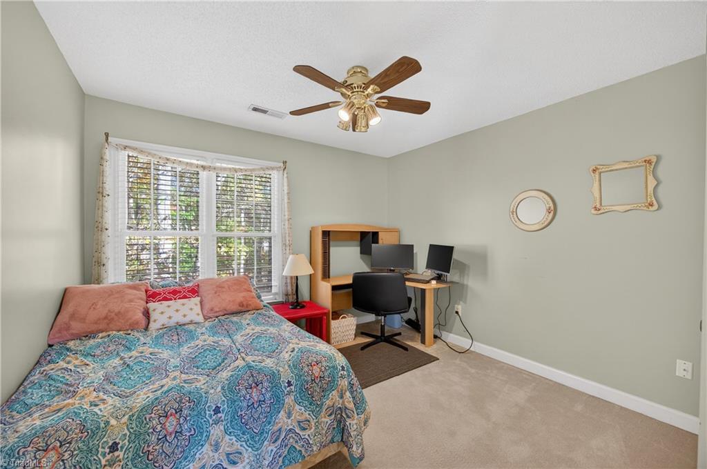 property viewer photo 31