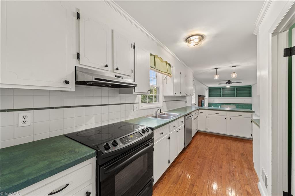 property viewer photo 12