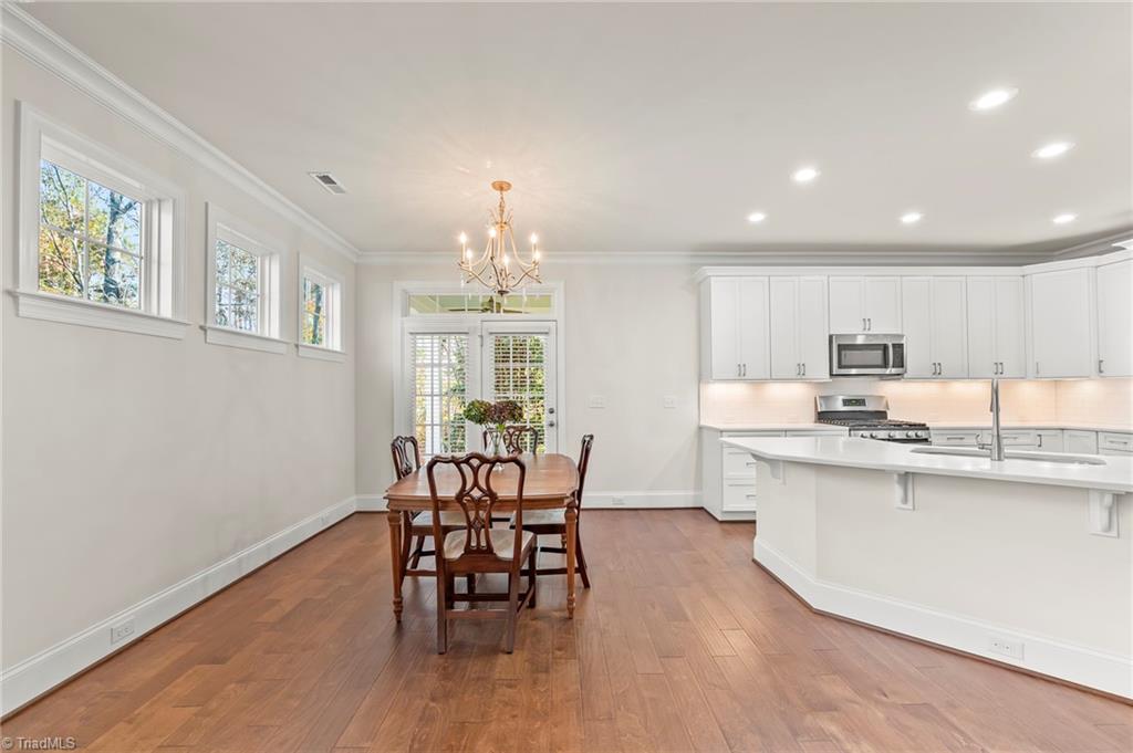property viewer photo 14