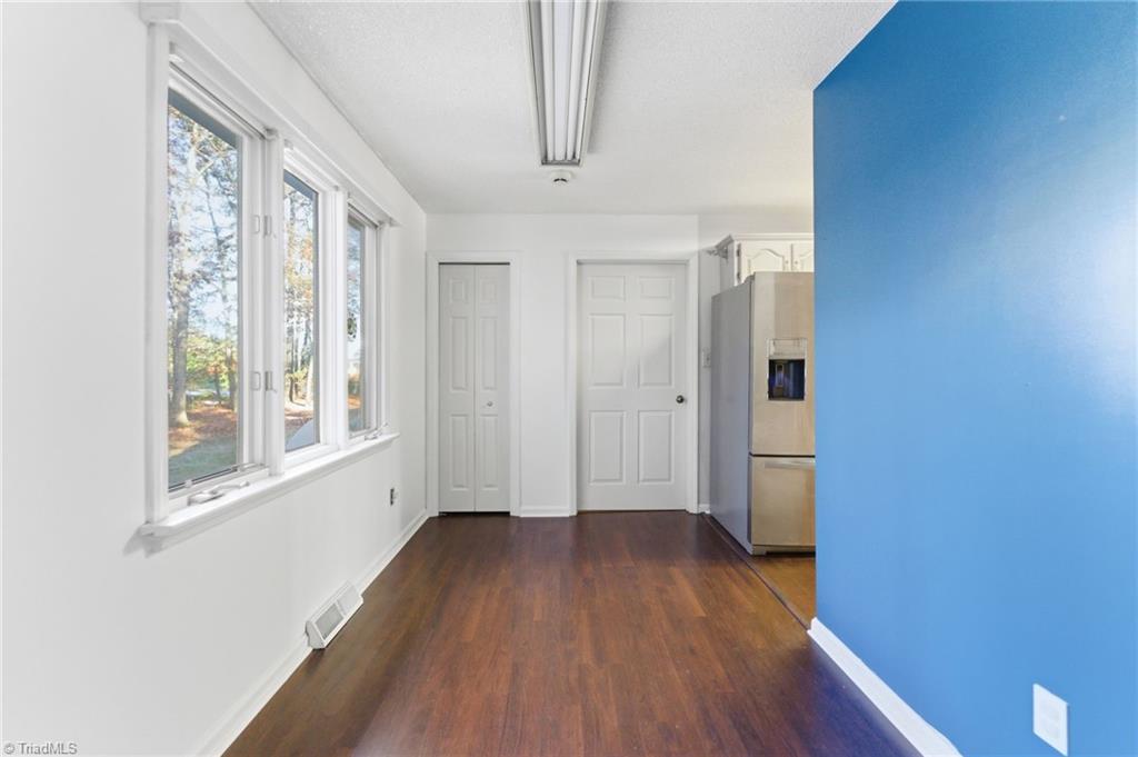 property viewer photo 14
