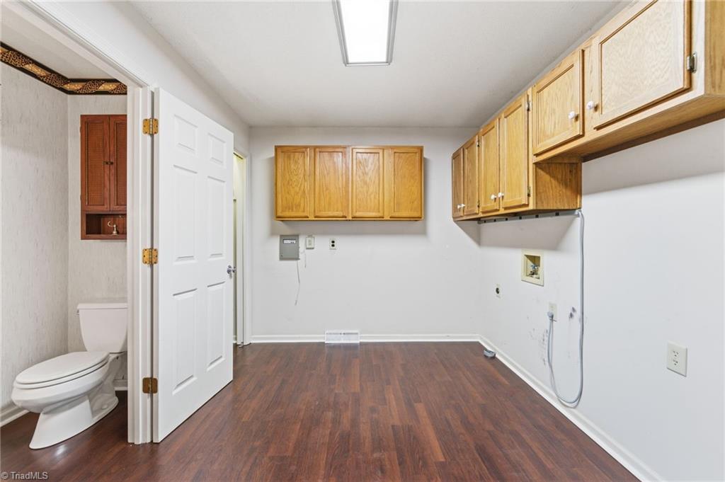 property viewer photo 18