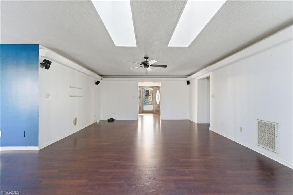 property viewer photo 21