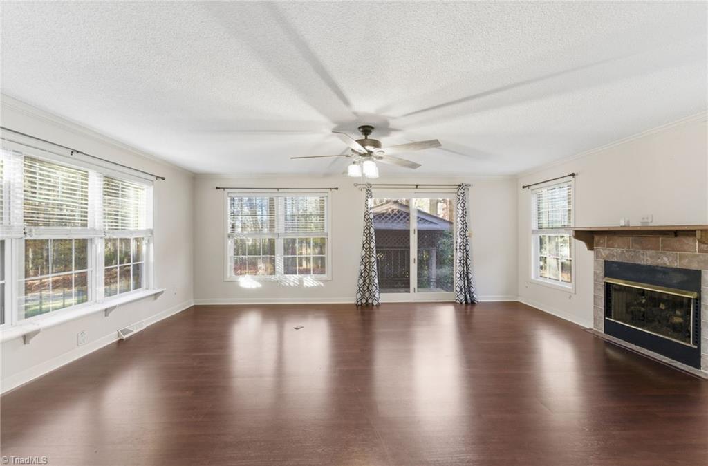 property viewer photo 25