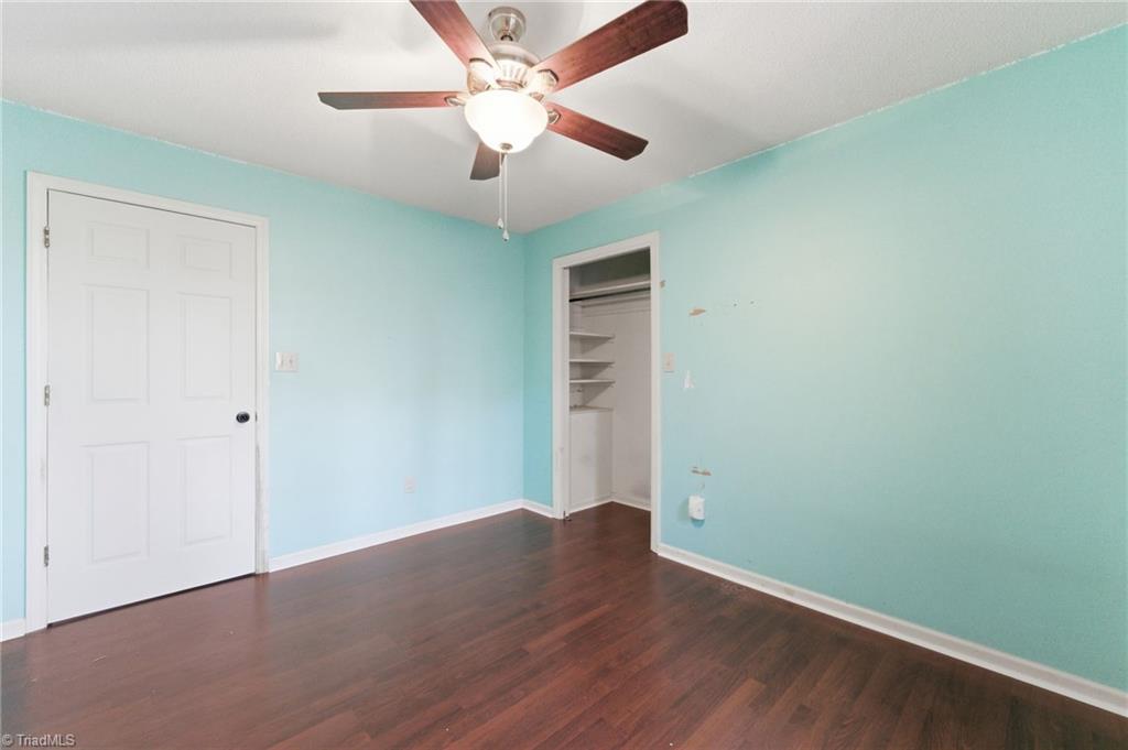 property viewer photo 30