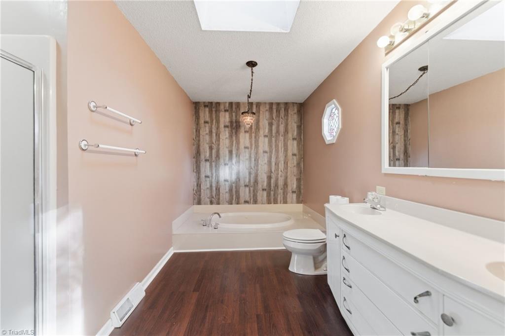 property viewer photo 37
