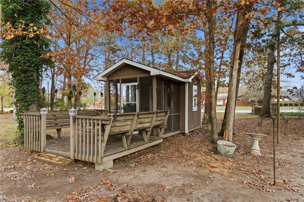 property viewer photo 7
