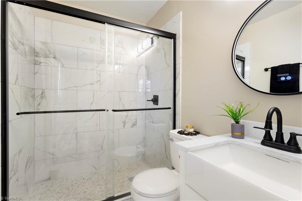 property viewer photo 10