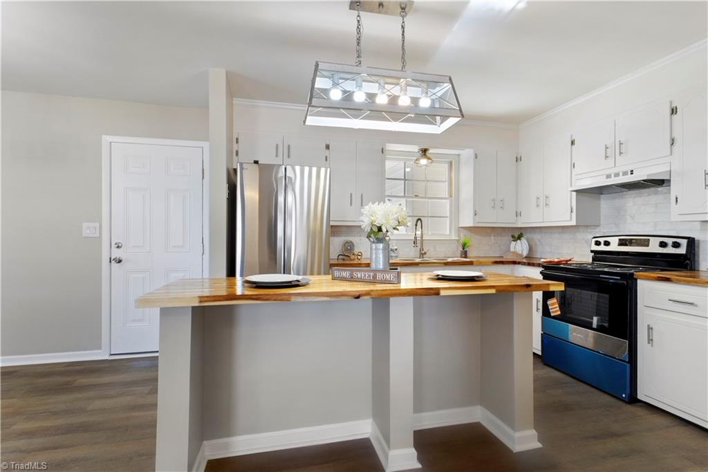 property viewer photo 7