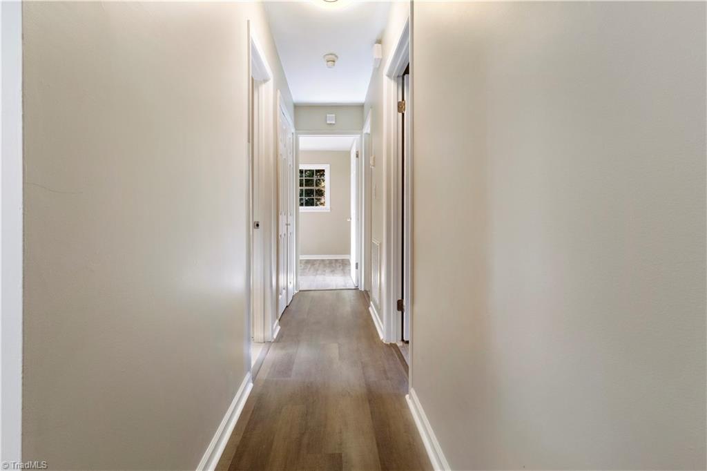 property viewer photo 9