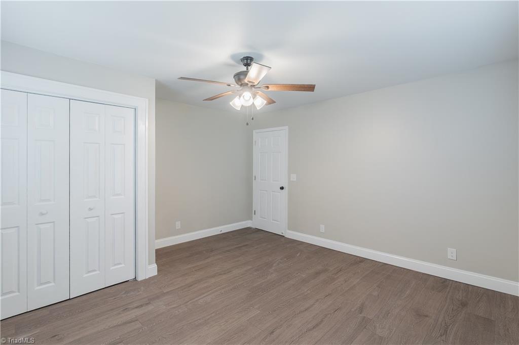 property viewer photo 17