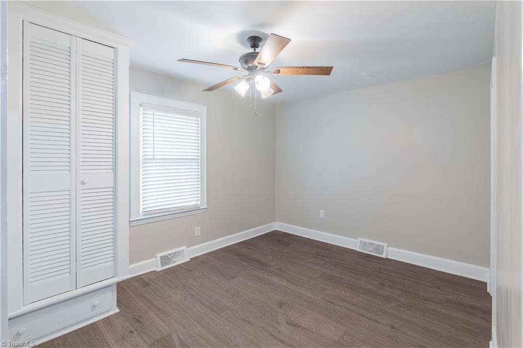 property viewer photo 23