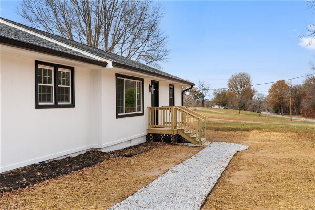 property viewer photo 1
