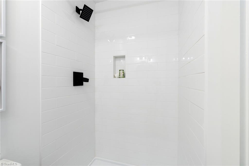property viewer photo 14