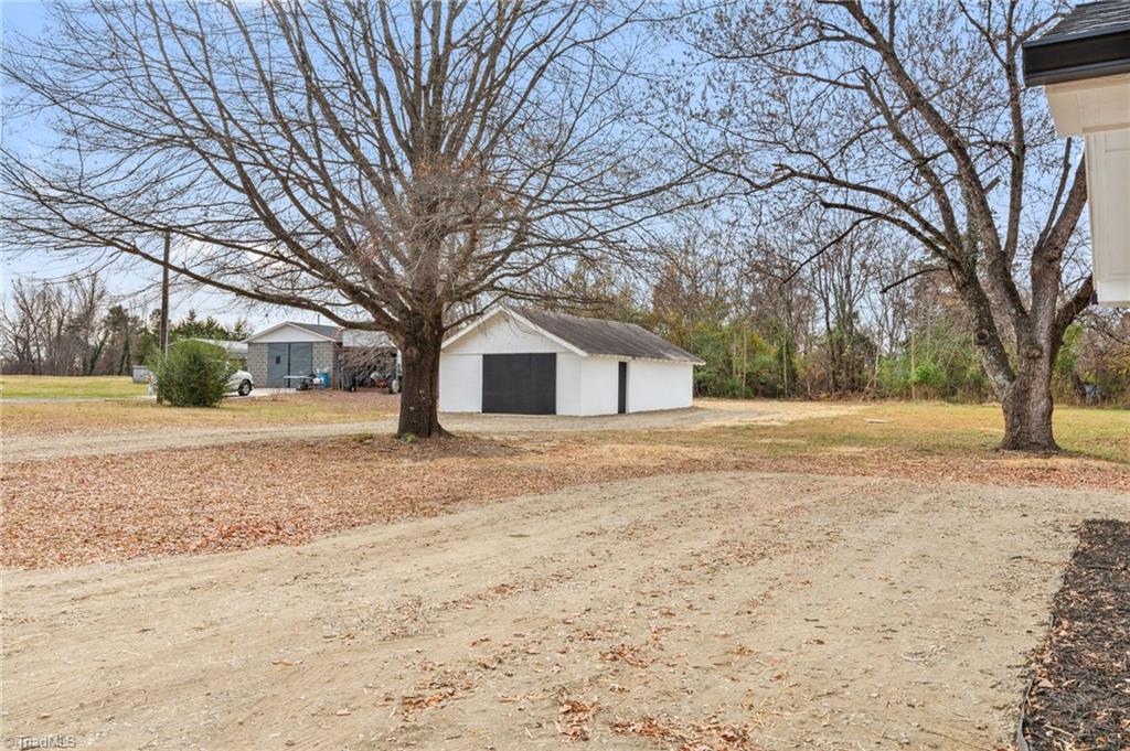 property viewer photo 16
