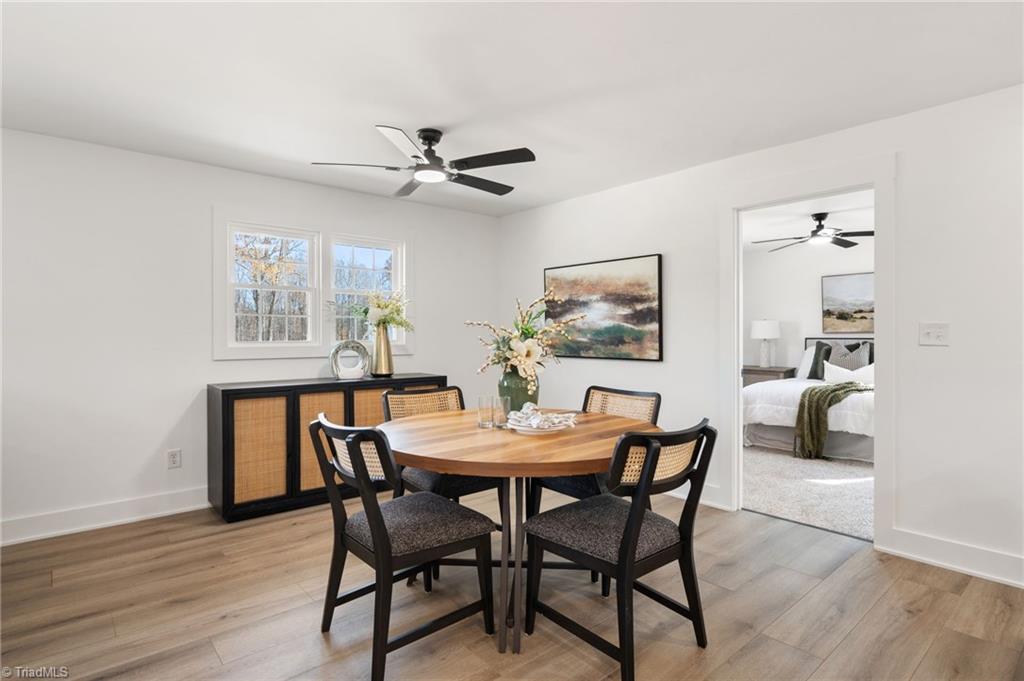 property viewer photo 4