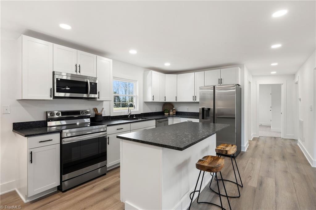property viewer photo 5