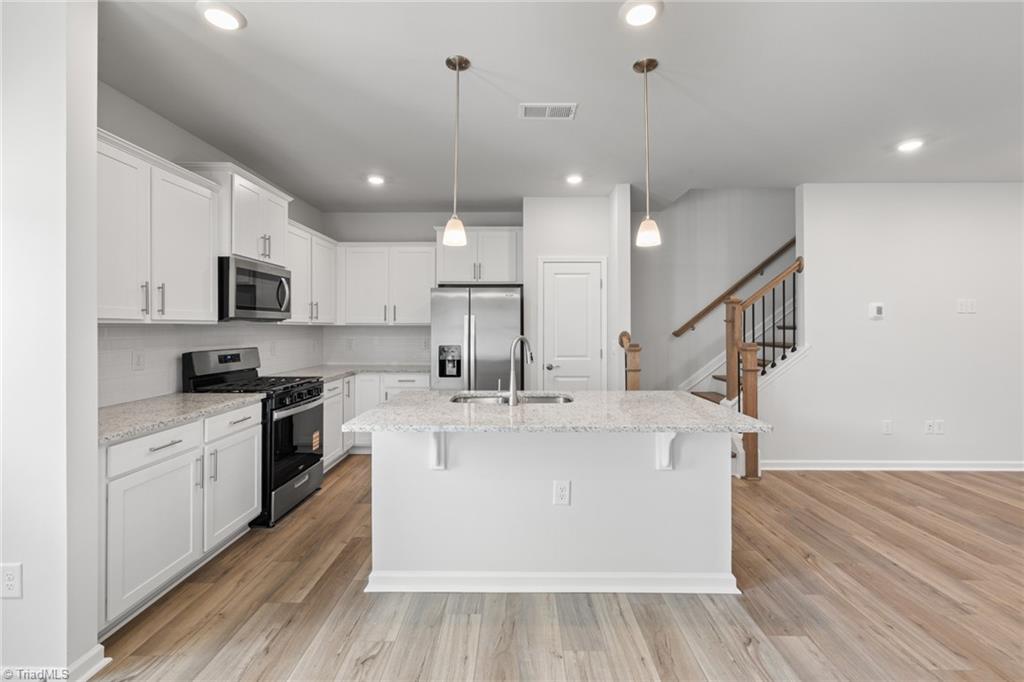 property viewer photo 5