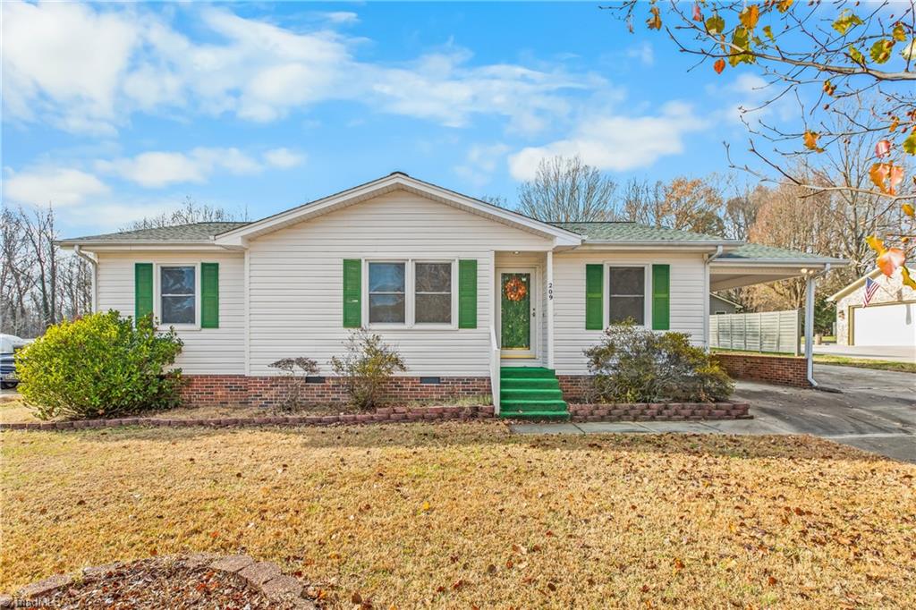 main property photo 0