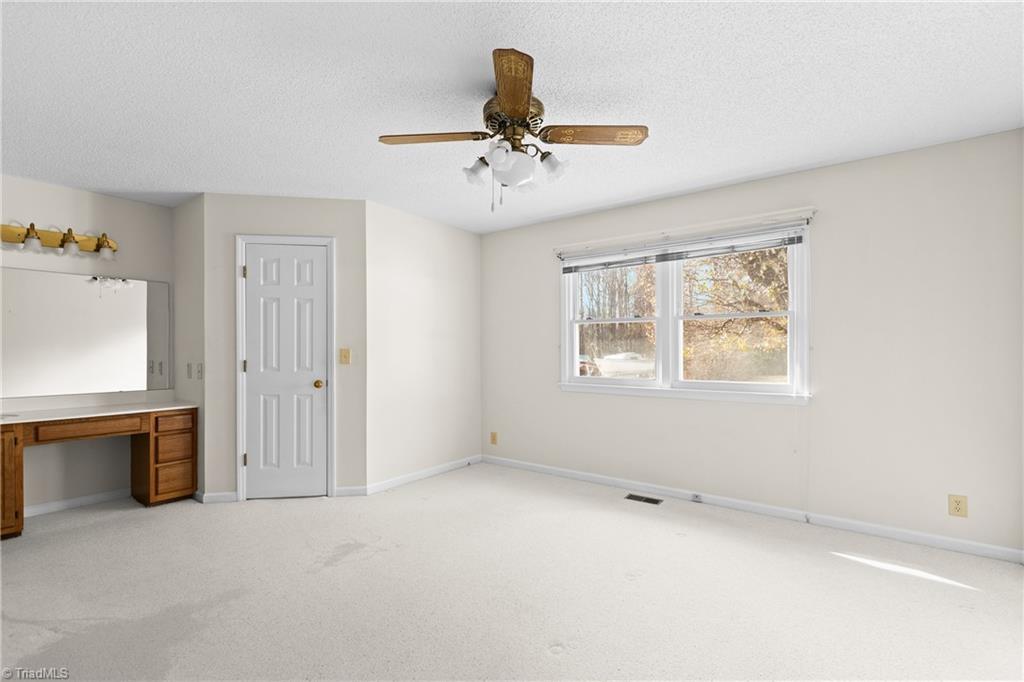 property viewer photo 14