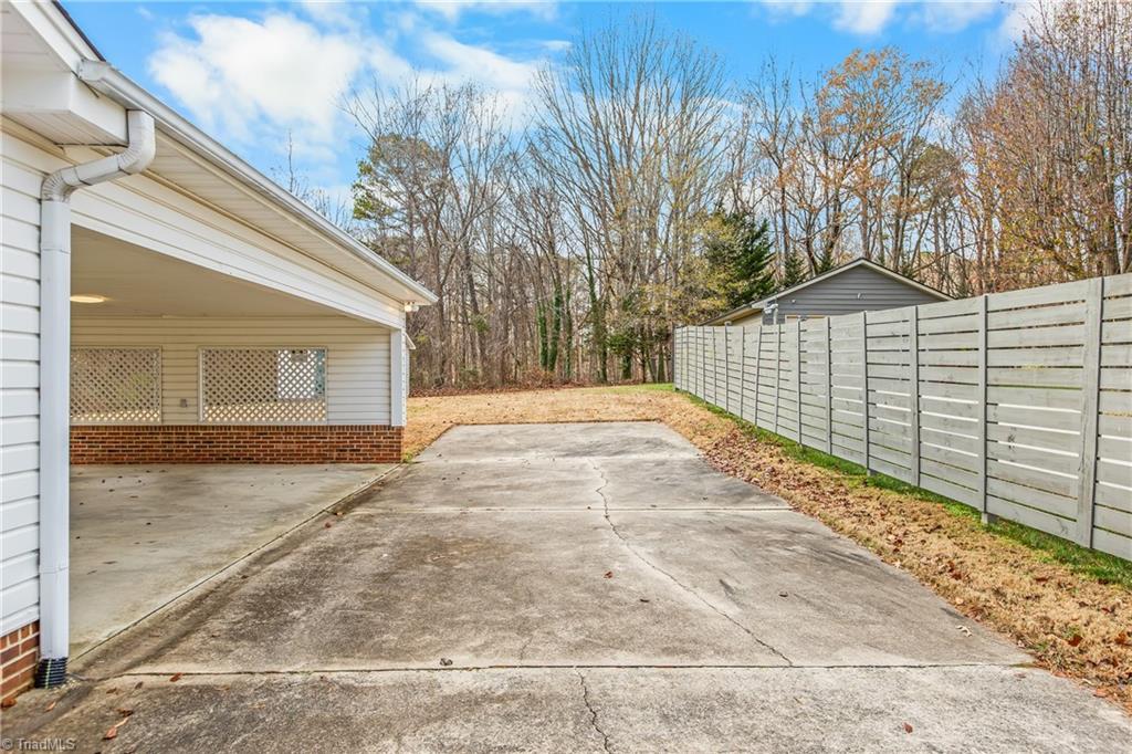 property viewer photo 27