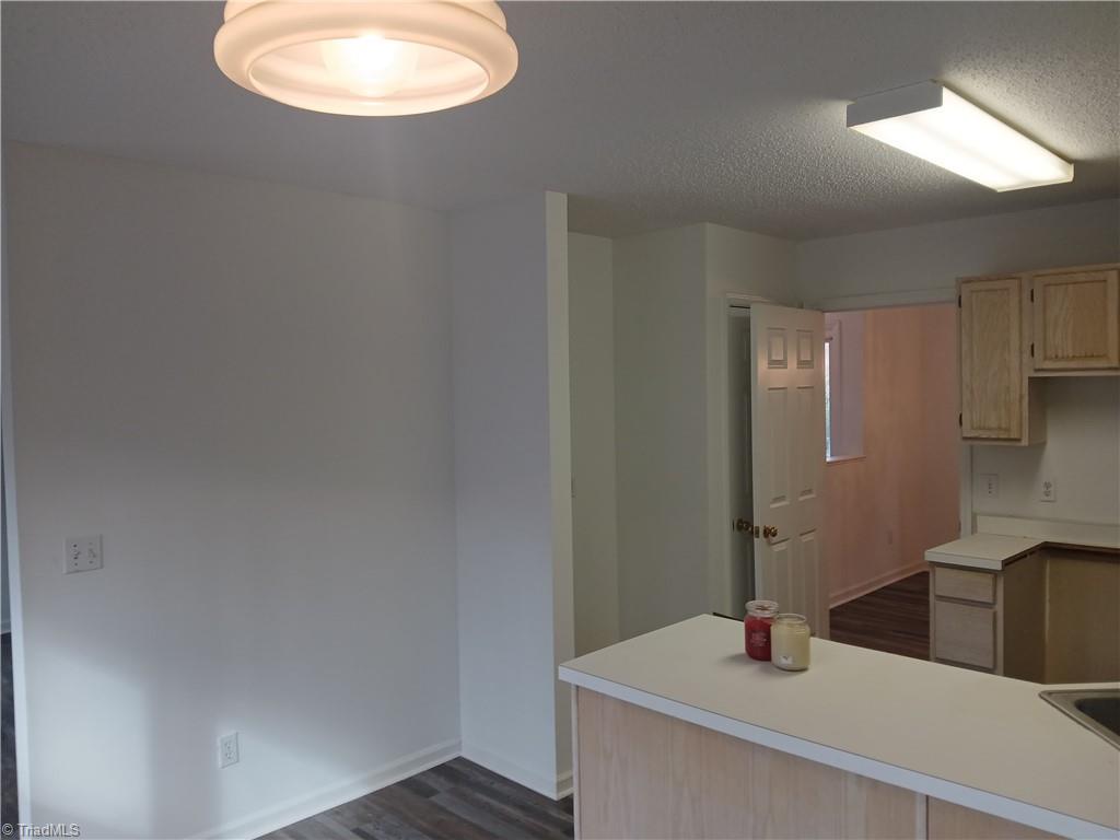 property viewer photo 8