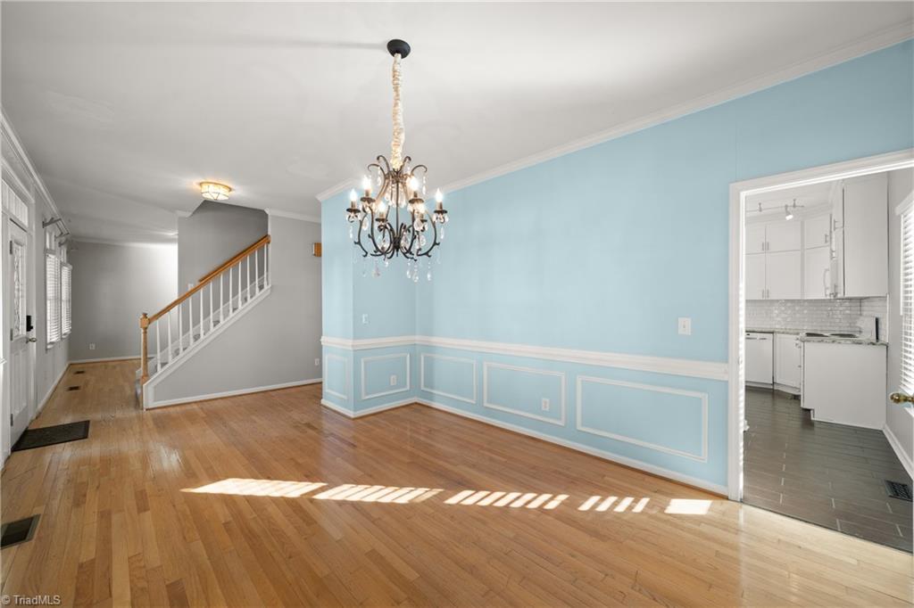 property viewer photo 19