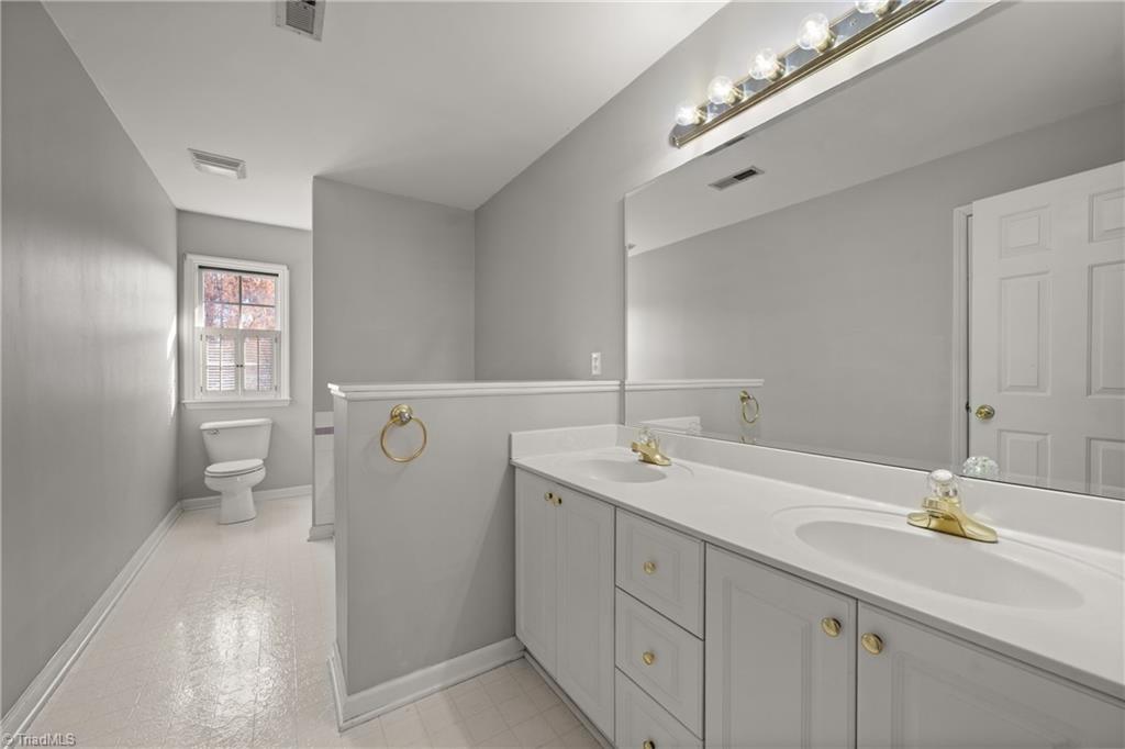 property viewer photo 29