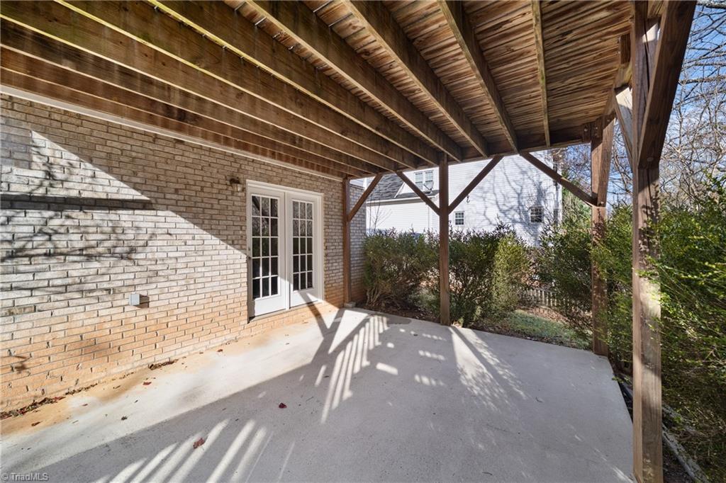 property viewer photo 44