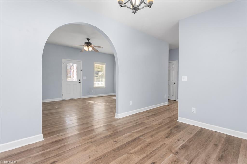 property viewer photo 10
