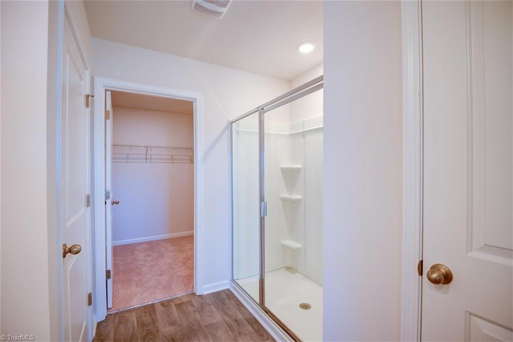 property viewer photo 29