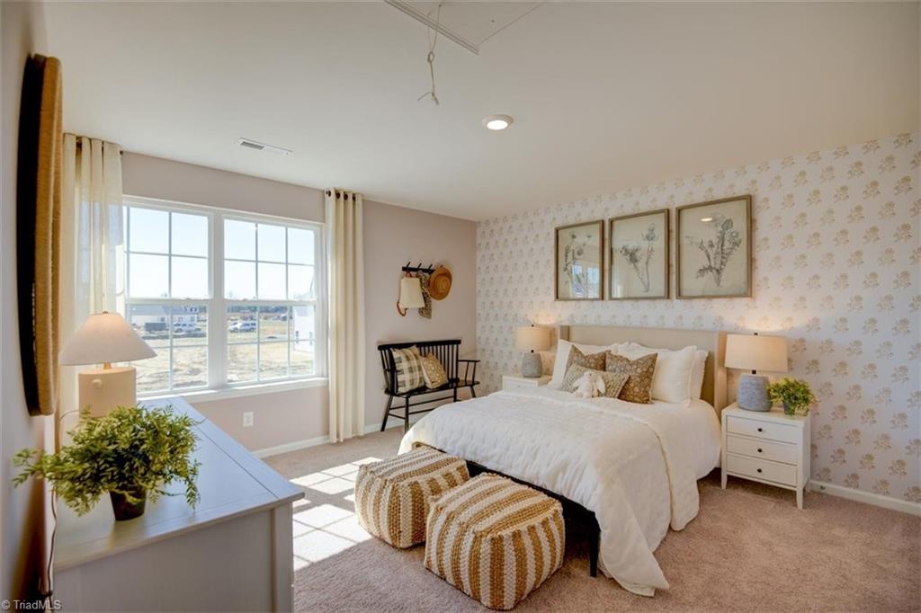 property viewer photo 35
